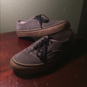 Charcoal gum sole vans